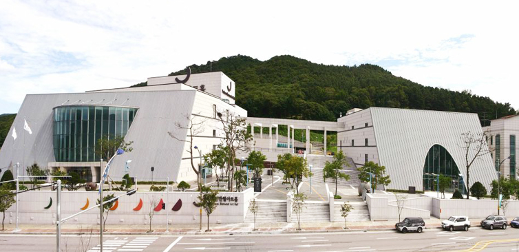 포천반월아트홀 전경